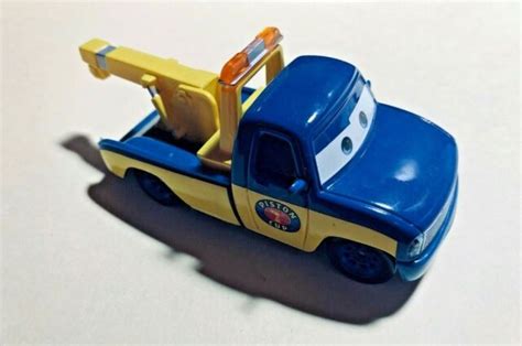 disney pixar cars single vehicle tow race tow truck