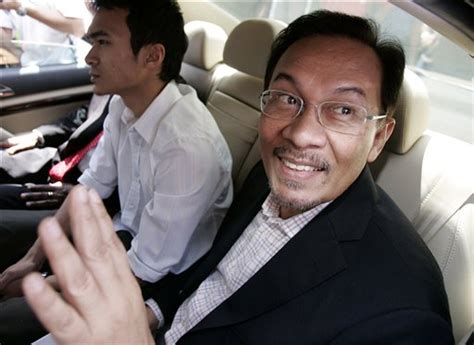 Anwar Ibrahim Arrested On New Sodomy Allegation
