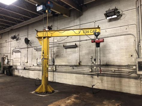 ton  standing jib crane  hoist wisconsin metalworking