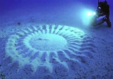 5 evidences debunked the underwater crop circles page 2