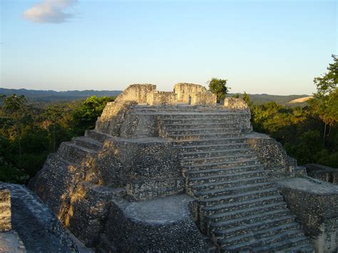 incredible   caracol maya ruins  san ignacio belize