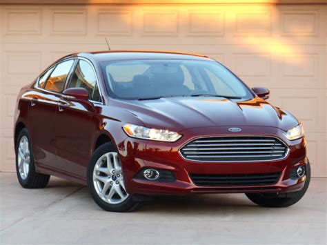 test drive  ford fusion se  daily drive consumer guide  daily drive consumer