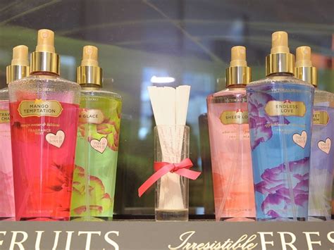 Whoa Your Victoria S Secret Perfume May Double As Mosquito Repellent