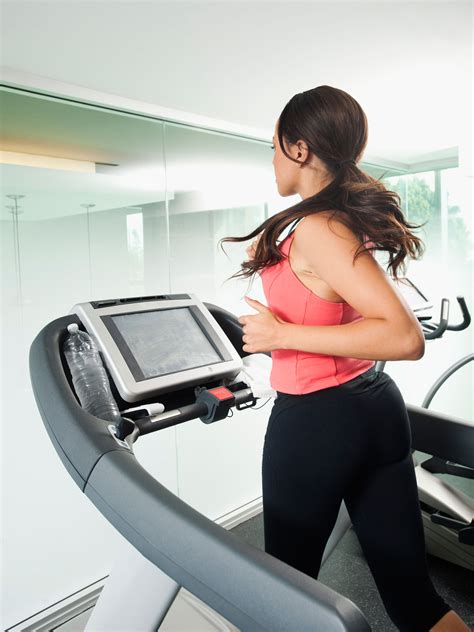 3 Effective Treadmill Workouts You Can Fit Into Your Crazy Schedule