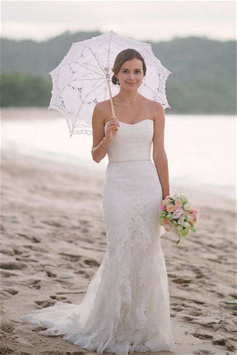 Dreamy Beach Wedding Gowns That Will Make You Feel Like A