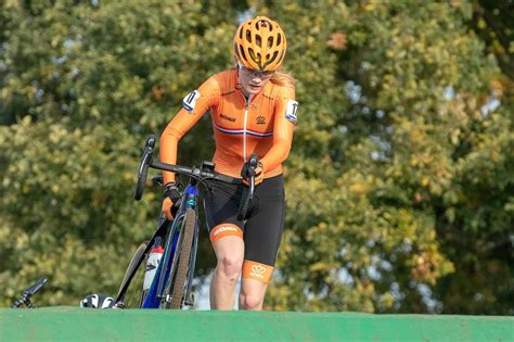pieterse en betsema stijgen op uci ranking cyclingonlinenl