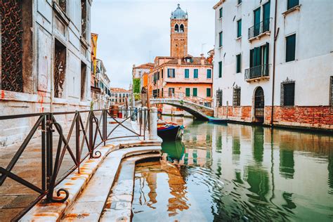 asi sobrevive venecia la ciudad mas golpeada por la crisis del turismo