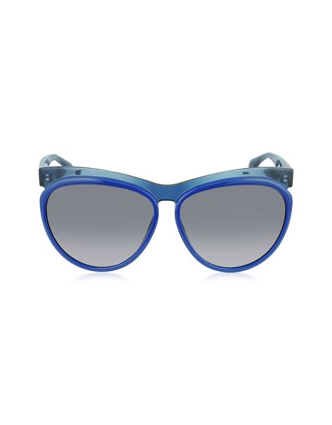 lyst alexander mcqueen amq 4248 s two tone blue brow detail cat eye sunglasses in blue