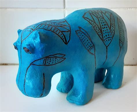william  blue hippo ultimate paper mache