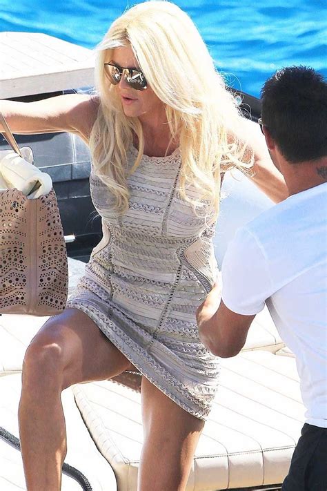 victoria silvstedt upskirt 8 photos thefappening