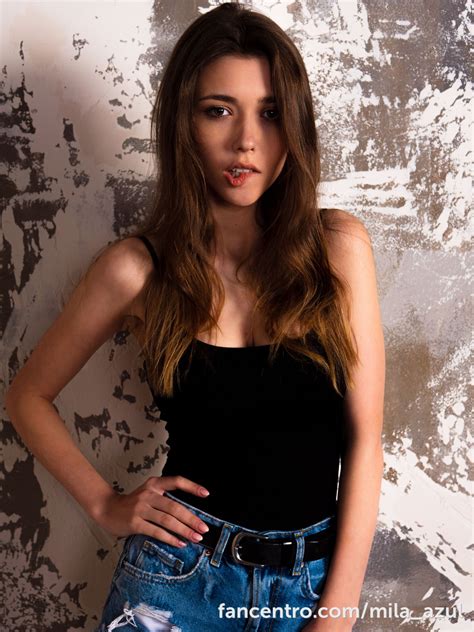 Mila Azul Pictures And Videos And Similar Of Mila Azul Fancentro Profile