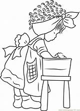 Holly Coloring Hobbie Doll Doing Bath Pages Coloringpages101 sketch template