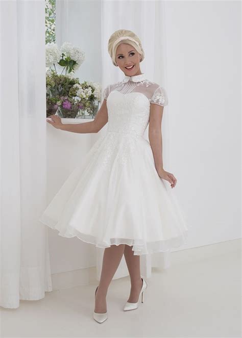 Exquisite In Silk Chiffon Jeannie Is An Ivory Tea Length