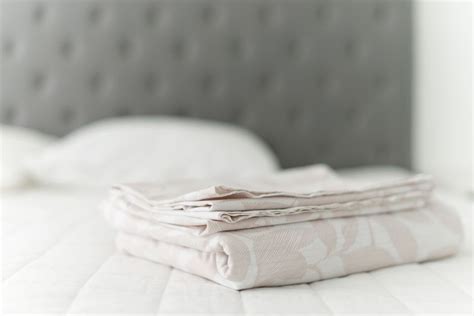 wash sheets  bed linens