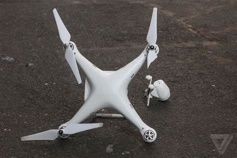 killed    drone  verge