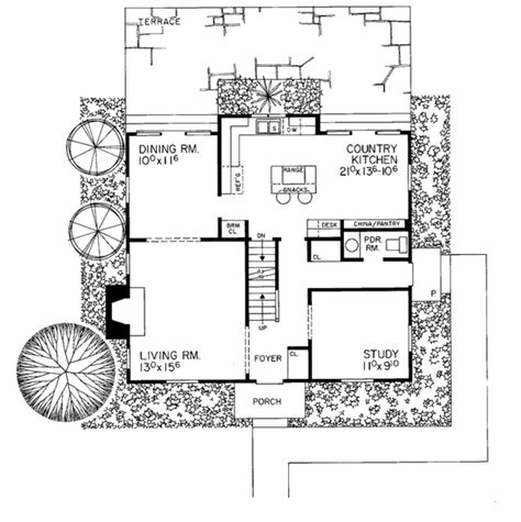 colonial style house plan  beds  baths  sqft plan   eplanscom