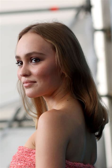 Lily Rose Depp Sexy Pictures Braless The Fappening Tv