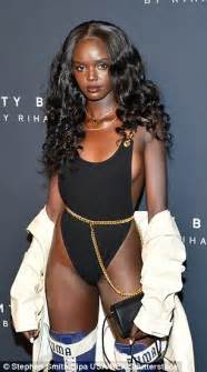 duckie thot flaunts her sideboob at fenty beauty launch daily mail online