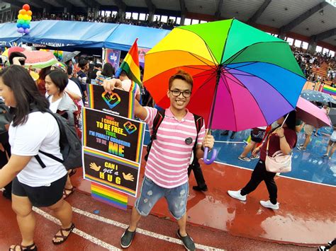 despite rain thousands march for equality in manila s