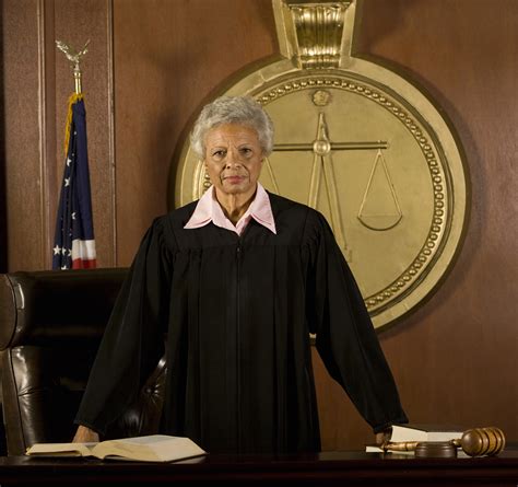 judges wear robes