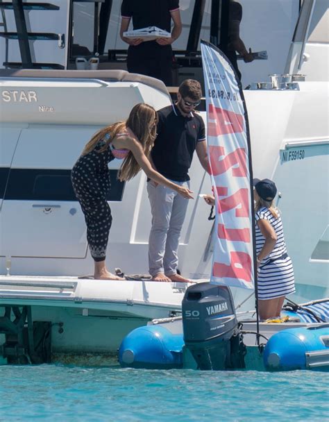 heidi klum in bikini at a yacht in cannes 05 19 2018 hawtcelebs