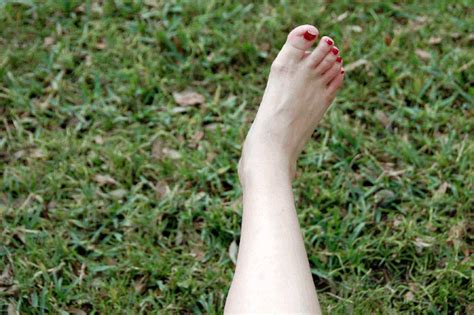 6 Exercises For Swollen Feet And Ankles Livestrong