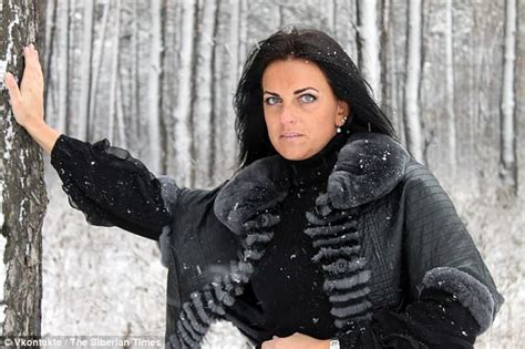 bake off s stunning siberian siren julia chernogorova daily mail online