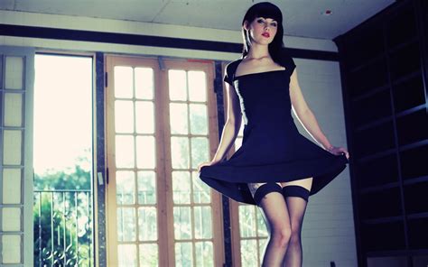 Wallpaper Women Model Black Dress Brunette Blue Knee Highs