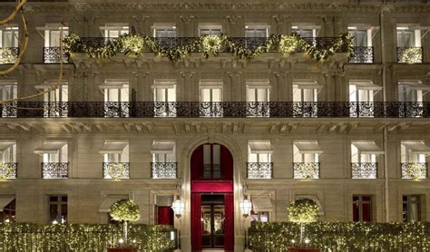 la reserve paris hotel  spa luchshiy otel  parizhe