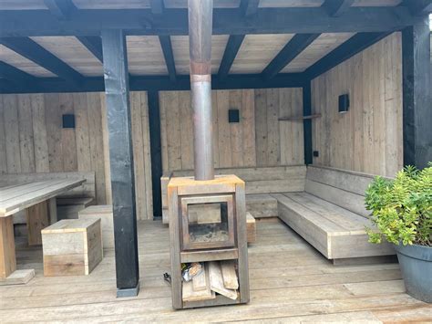 overkapping steigerhout zwart gebeitst douglas gooische hut