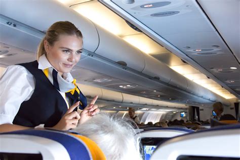 flight medical emergencies  flight attendants readers digest