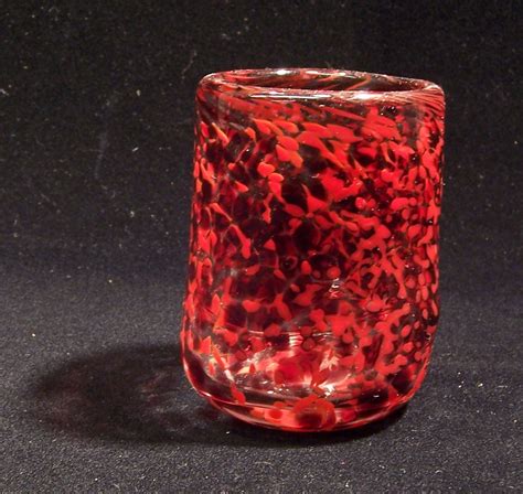 red glass kater cheek