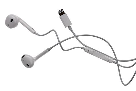 apple earpods  lightning connector review   fi