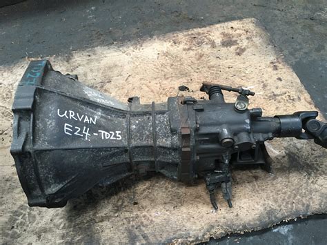 nissan caravan  gearbox lorry  spare parts engine gearbox malaysia