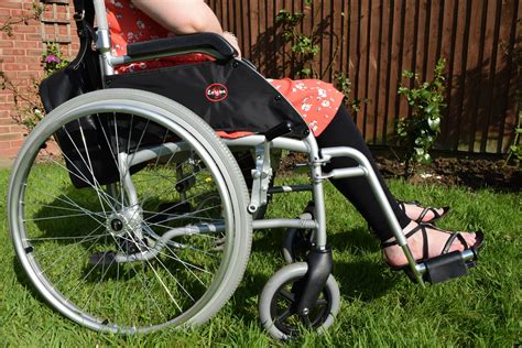 drive medical ultra lightweight wheelchair  tania talks