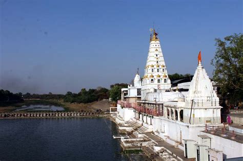 places  visit madhya pradesh