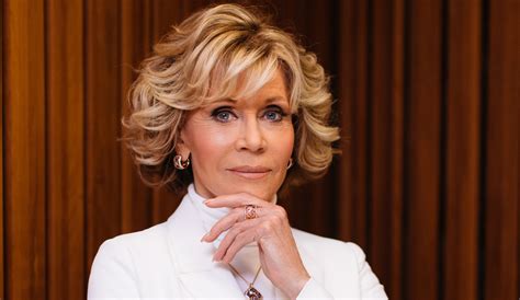Jane Fonda To Receive Prestigious Cecil B Demille Award