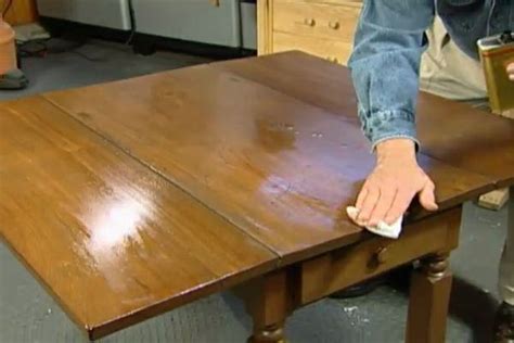 learn   restore   refinish  antique table