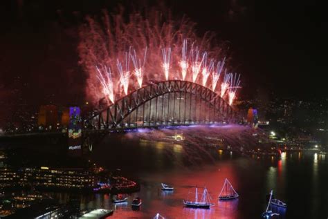 Sydney Harbour Bridge To Celebrate Gay Marriage With New Year’s Eve