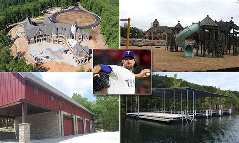 Texas Rangers Cole Hamels Gives His Mansion To Charity Daily Mail Online