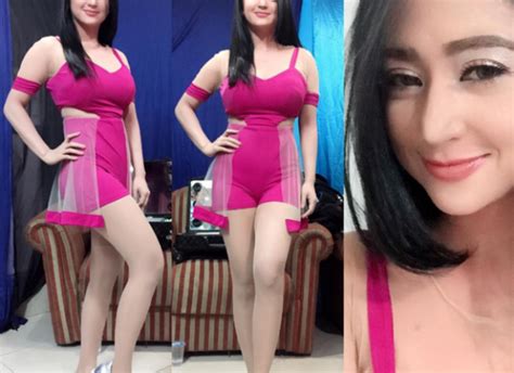 koleksi foto hot dewi persik artis indonesia popular emajalah2u