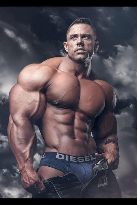 104 Best Muscle Pose Images Muscle Bodybuilding Muscle Men