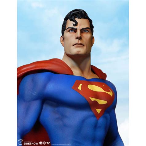 Super Powers Superman Maquette