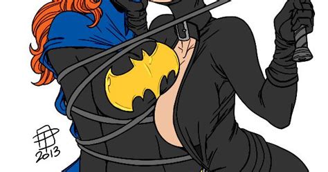 Batgirl And Catwoman Kiss Batgirl Batwoman Pinterest
