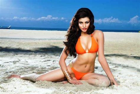 great grand masti hot looks urvashi rautela pics blogs wikipedia