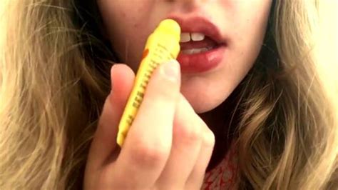 watch kissing and mouth sounds asmr amateur babe