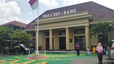 Sman 5 Semarang Dahulukan Jalur Prestasi Saat Verifikasi Ppdb Jateng