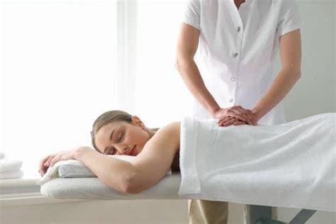 pin on massage therapist maasage tips