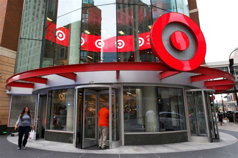 targets  plan robotic tech ultra small stores   remodels
