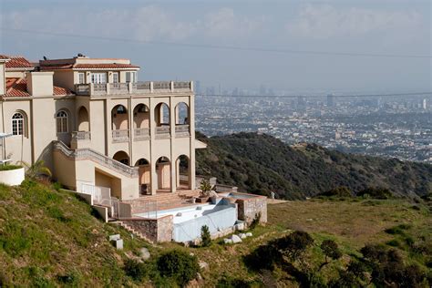 Hollywood Hills Mansion For Sale Complete With Rumors The New York Times